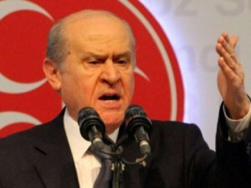 ''DAVUTOĞLU FANTEZİ VE HÜSRANLA...''