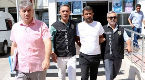 KENDİSİNİ YAKALAYAN POLİSLERİ TEBRİK ETTİ