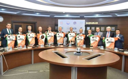 1.ULUSLARARASI AKDENİZ BİSİKLET TURU START