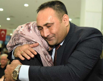 “ŞEHİTLERİMİZİN AİLELERİ BİZLERE EMANET”