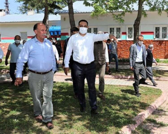 TOROSLARIN’IN PARKLARINDA YAZ HAZIRLIKLARI BAŞLADI