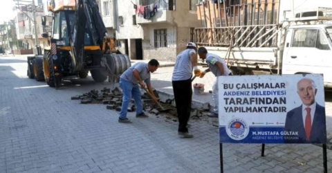 AKDENİZ’DE ÜST YAPI ÇALIŞMALARI DEVAM EDİYOR