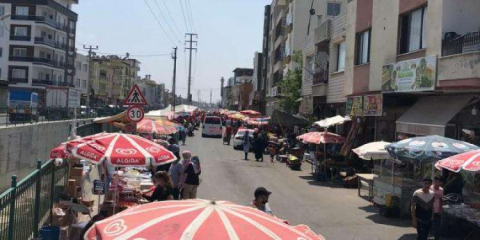 SEYYAR SATICILARDAN  AKDENİZ ESNAFI KAN AĞLIYOR