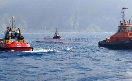 MIP-4 RÖMORKÖRÜ SURİYE KAYNAKLI PETROL KİRLİLİĞİNE MÜDAHALE ETTİ