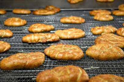 BÜYÜKŞEHİR, 300 GRAMLIK RAMAZAN PİDELERİNİ 2,5 LİRADAN SATIŞA SUNUYOR