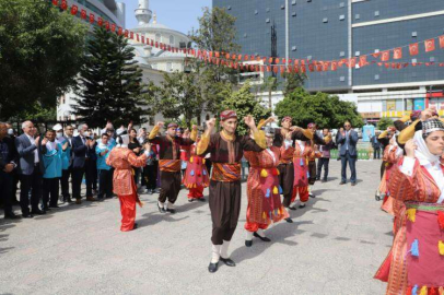 AKDENİZ’DE ‘OTİZM FARKINDALIK GÜNÜ’ ETKİNLİĞİ
