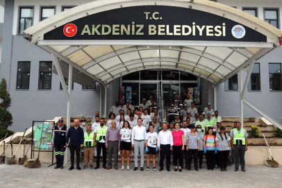 Akdeniz’in Cadde ve Sokakları Karış Karış Temizlendi