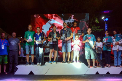 Mersin Babalar Günü’nü “Ba’balık Festivali”nde Yarışarak Kutladı