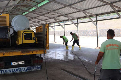Toroslar Belediyesi, Vatandaşların Kurban Bayramı’nı Rahat, Sağlıklı ve Huzurlu  Geçirebilmeleri İçin Bayram Süresince Gerekli Önlemleri Alıyor