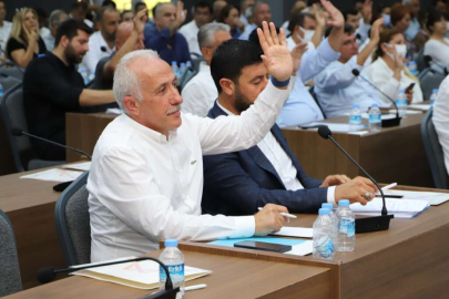 GÜLTAK; “DENİZ KENTİ MERSİN’DE SU SPORLARI MERKEZİ YOK. ŞEHRİM ADINA ÇOK ÜZÜLÜYORUM”