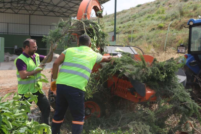 Toroslar'da “Okul Bahçeleri Bakımdan Geçiyor”