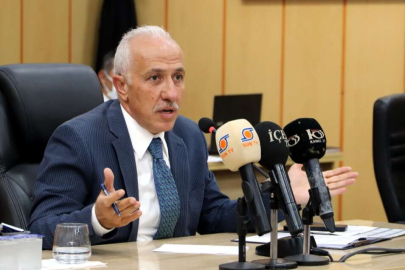 Akdeniz Belediyesinde Borçlanma Talebi Onaylandı Akdeniz Belediye Başkanı Mustafa Gültak: "Akdeniz'e hizmet vermemizi kimse engelleyemez"