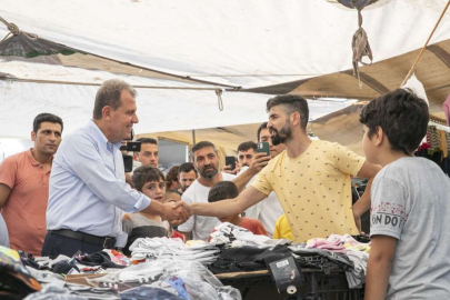 Seçer, Çay Mahallesi’nde Mahallelinin SIcak Çayını İçti