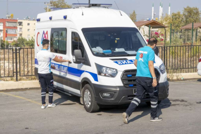Yılda 10 Bin Hastaya Ambulans Hizmeti Veriyoruz