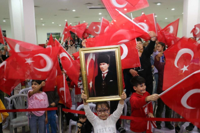 Başkan Atsız Afşın Yılmaz, İlçede Konaklayan Depremzede Vatandaşları İftar Yemeğinde Ağırladı.