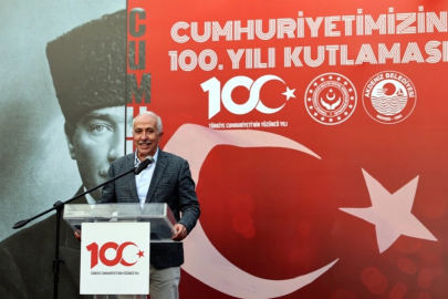 Akdeniz Belediye Başkanı  GÜLTAK; CUMHURİYETİN 100’ÜNCÜ Yaşını Kutladı