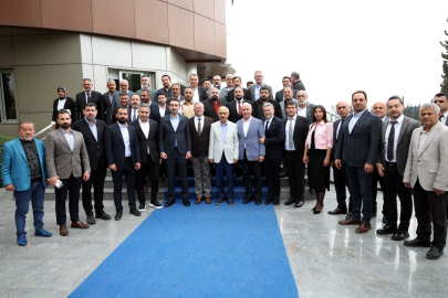 AKDENİZ BELEDİYE BAŞKANI GÜLTAK;  “DEVRİM NİTELİĞİNDEKİ HİZMETLERİN DEVAMI İÇİN SANDIKTA BULUŞALIM”