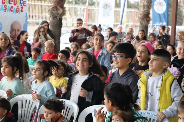 Akdeniz Belediyesi’nin, “Çocuklar Güldükçe Aşacağız” Sloganıyla Başlattığı Moral Etkinlikleri Devam Ediyor